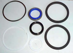 KPL USZCZELNIEŃ SIŁOWNIKA NACHYŁU TOYOTA