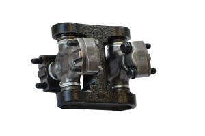 WAŁ KARDANA NAPĘDU MOSTU PRZEDNIEGO TOYOTA